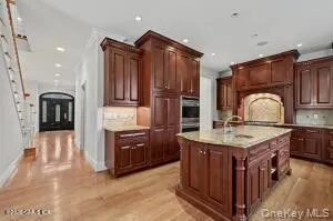 52 Francis Lane Greenwich, CT 06831