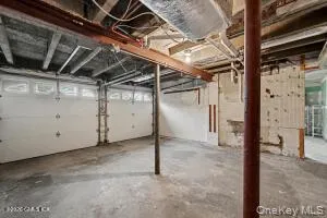 52 Francis Lane Greenwich, CT 06831