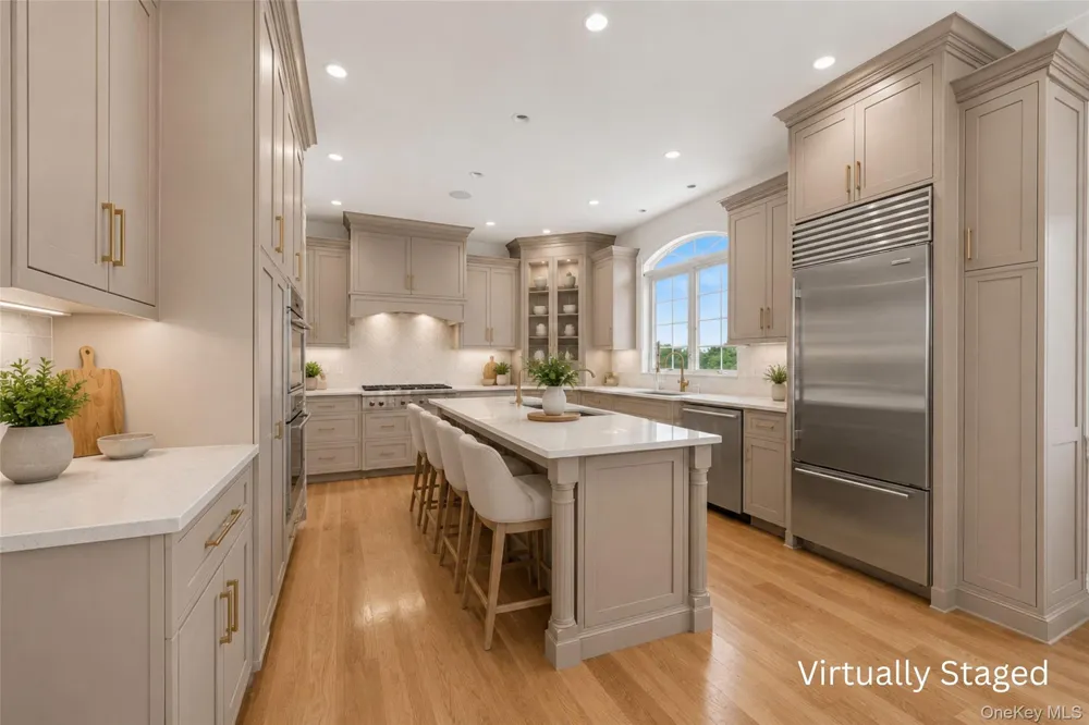 52 Francis Lane Greenwich, CT 06831