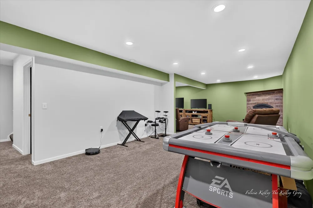 5420 S Kathryn Lane Newaygo, MI 49337