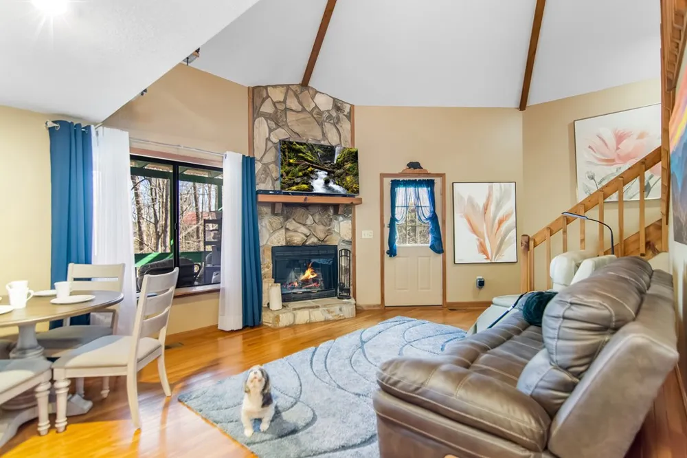 102 Mizzen Court Ellijay, GA 30540