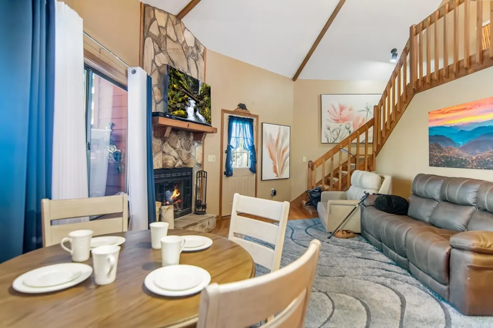102 Mizzen Court Ellijay, GA 30540