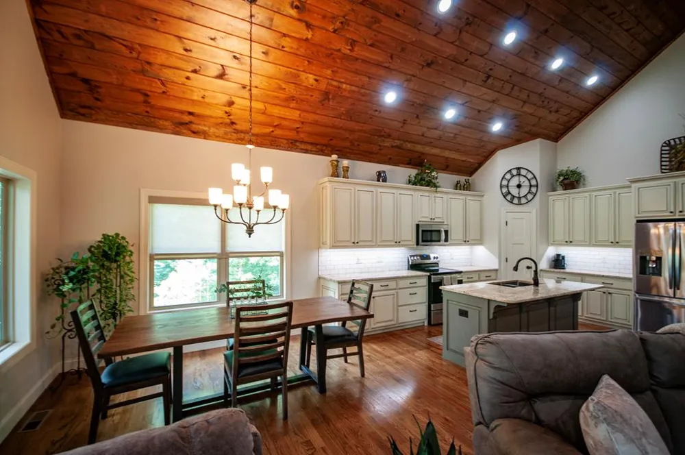 2068 Gallatin Road Young Harris, GA 30582