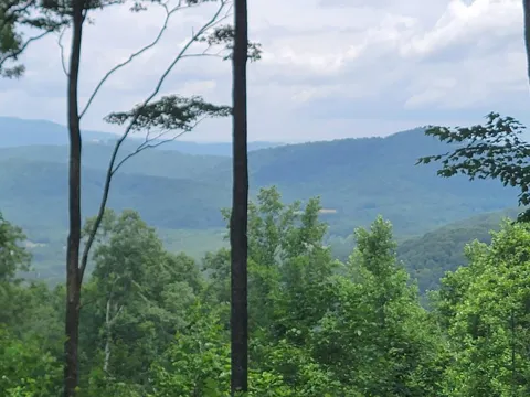81 Hidden Mountain