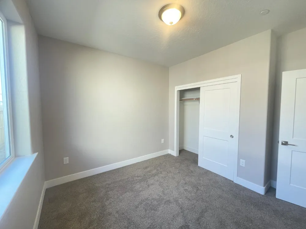 16249 W David Ave Kerman, CA 93630