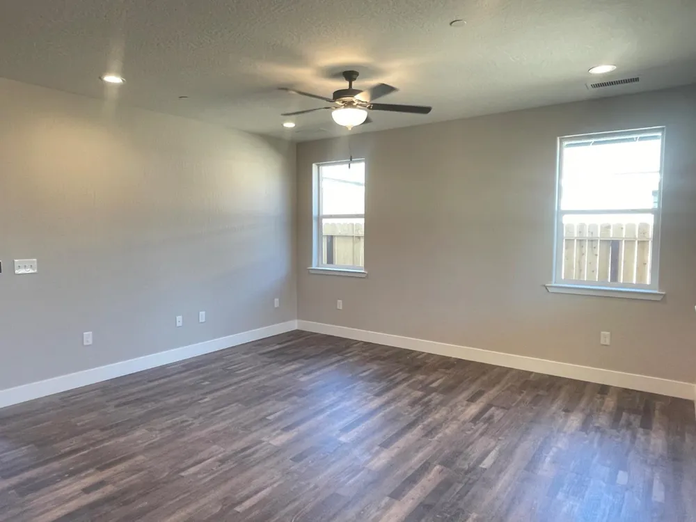 16249 W David Ave Kerman, CA 93630