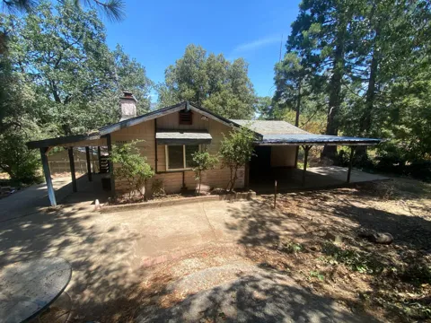 35995 Sierra Linda Drive