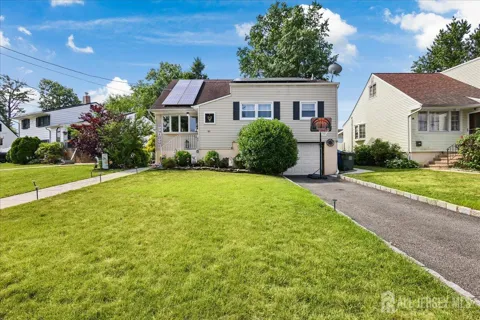 42 Mildred Lane