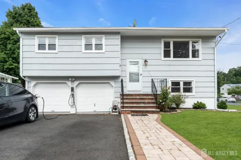 125 Jeff Street