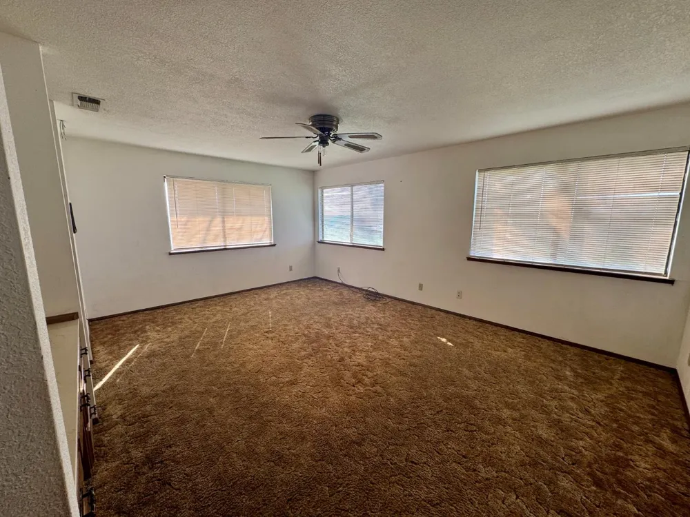 17617 W Belmont Avenue Kerman, CA 93630