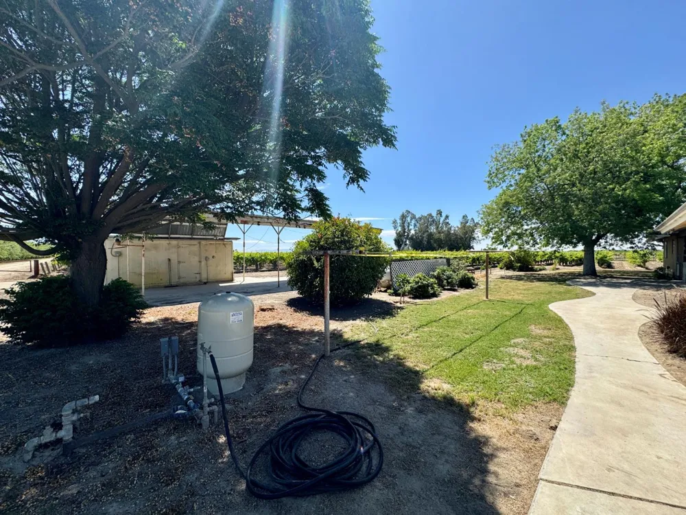 17617 W Belmont Avenue Kerman, CA 93630