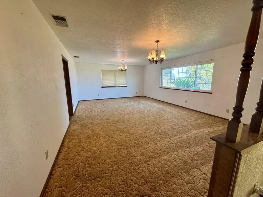 17617 W Belmont Avenue Kerman, CA 93630