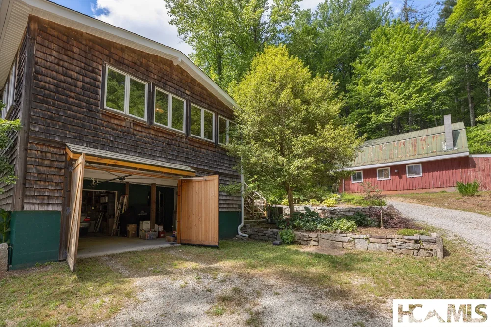 185 Hemlock Lane Sapphire, NC 28774
