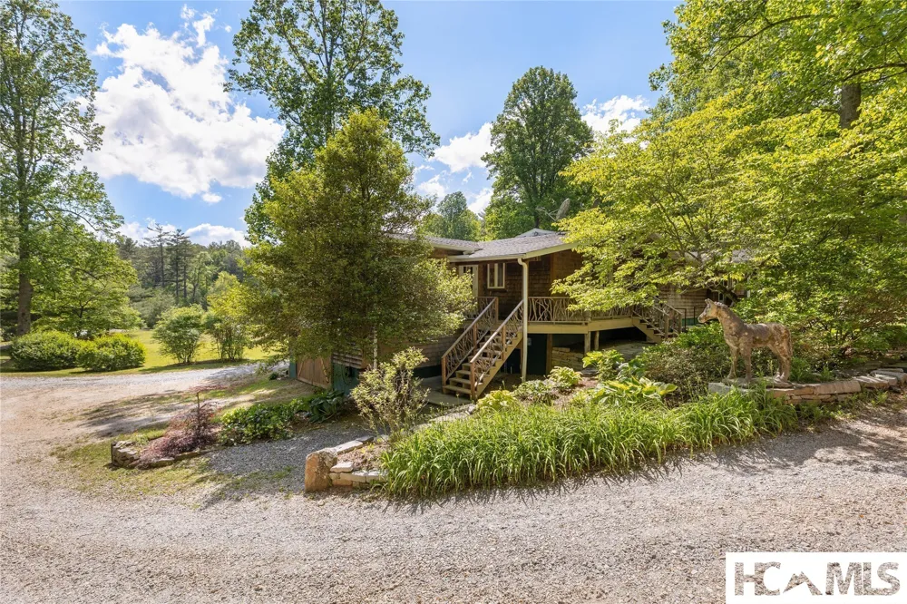 185 Hemlock Lane Sapphire, NC 28774
