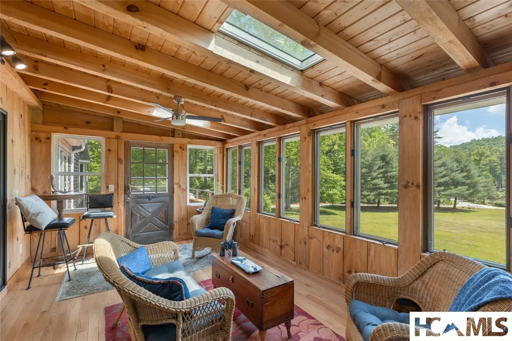 185 Hemlock Lane Sapphire, NC 28774