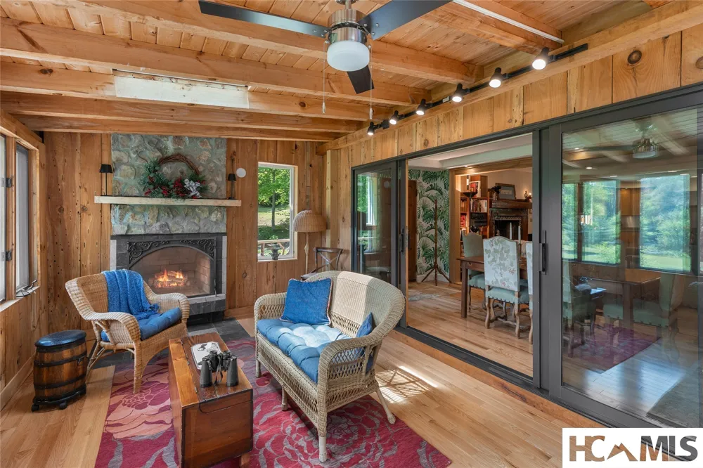 185 Hemlock Lane Sapphire, NC 28774