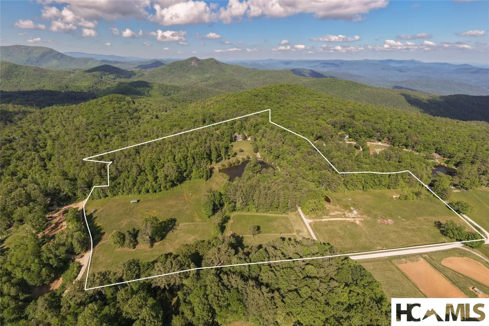 185 Hemlock Lane Sapphire, NC 28774