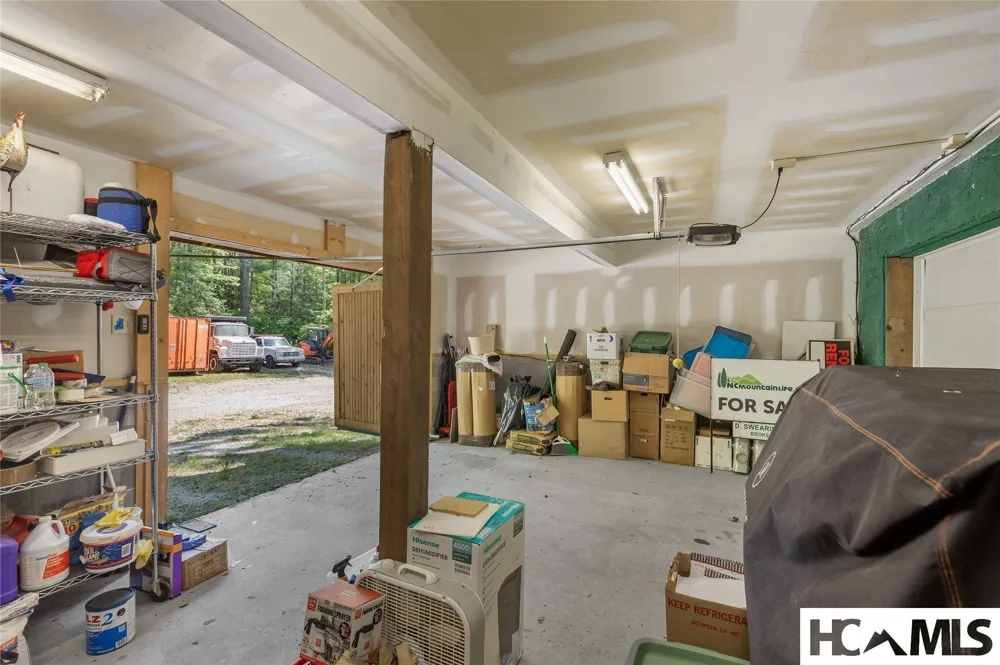 185 Hemlock Lane Sapphire, NC 28774