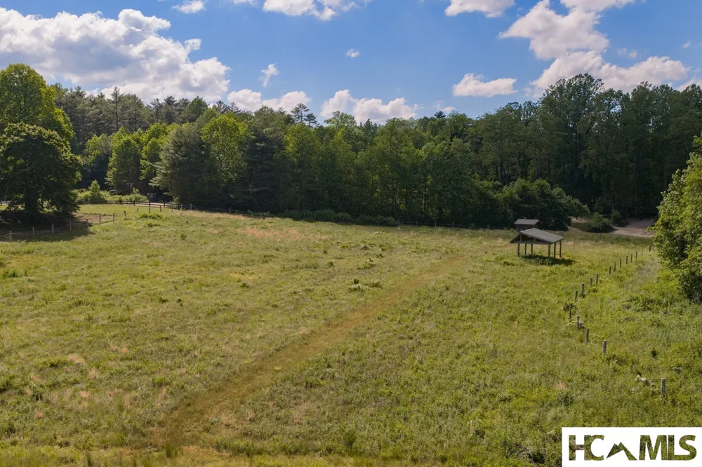 185 Hemlock Lane Sapphire, NC 28774