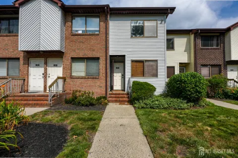 3707 Birchwood Court