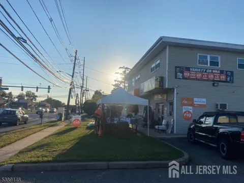 715 Somerset Street