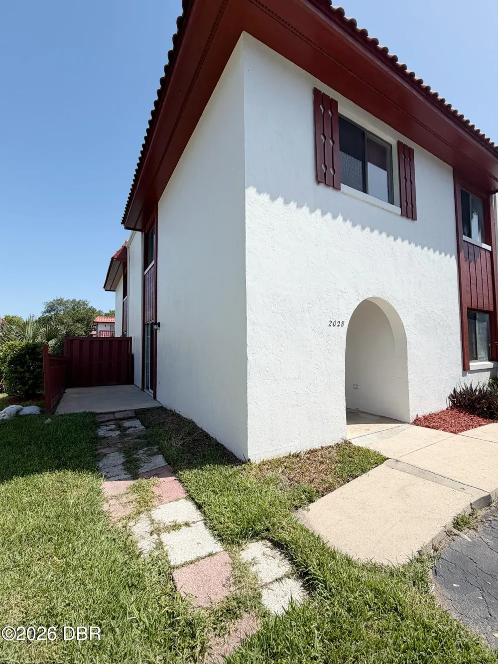 2028 Oak Meadow Circle South Daytona, FL 32119