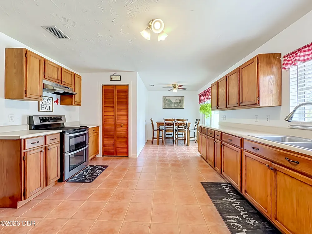 2 Radford Lane Palm Coast, FL 32164