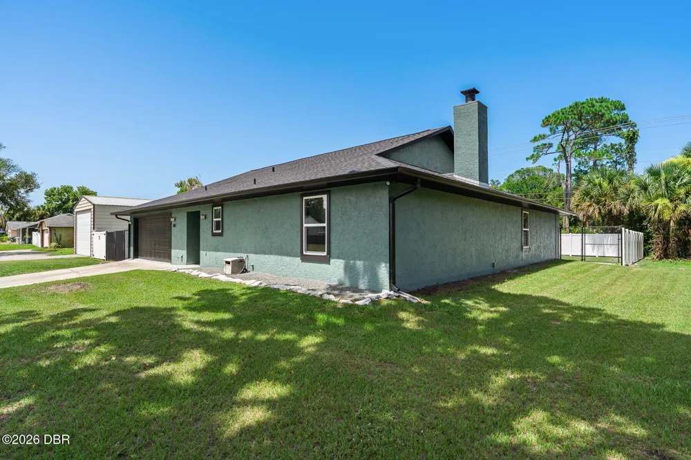 2817 Yule Tree Drive Edgewater, FL 32141