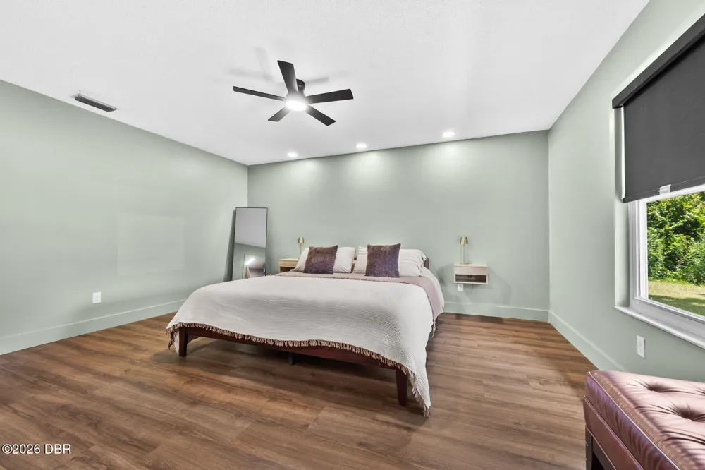 2817 Yule Tree Drive Edgewater, FL 32141