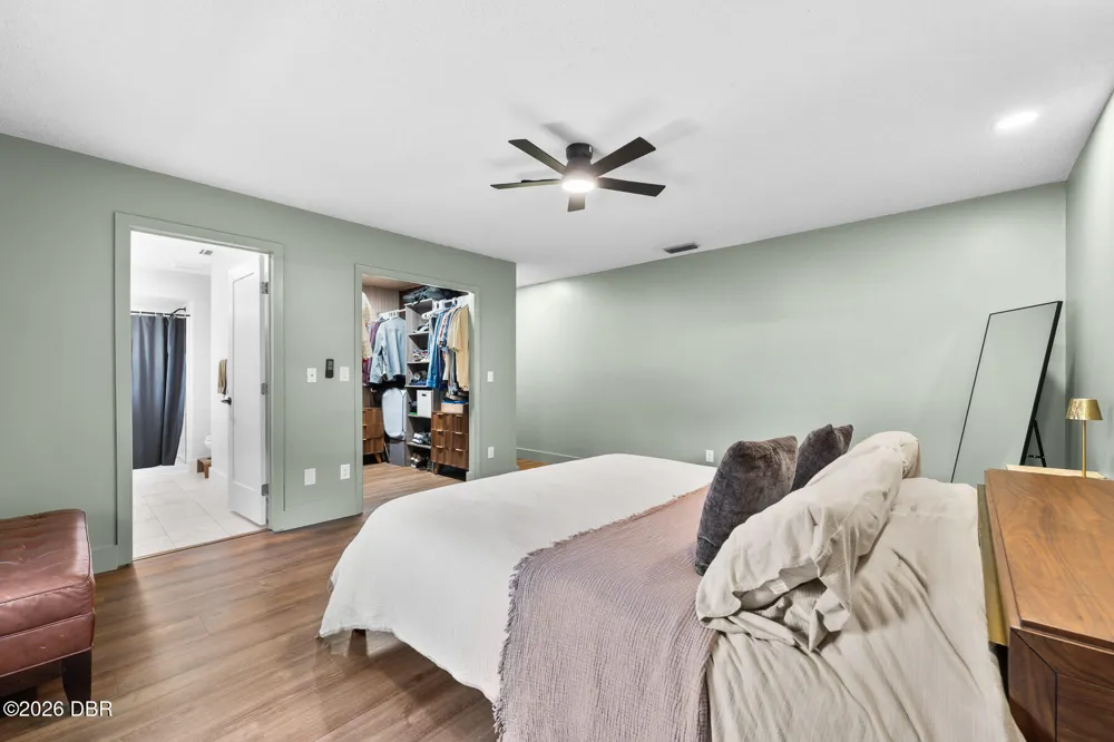 2817 Yule Tree Drive Edgewater, FL 32141