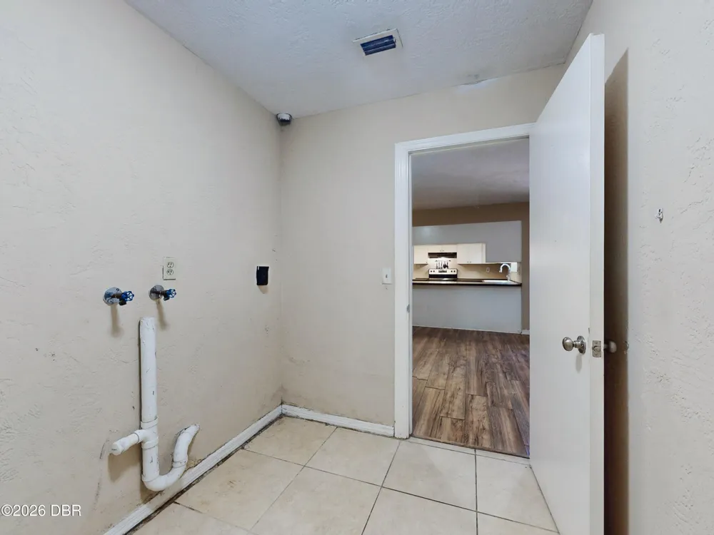 702 Ichabod Court Port Orange, FL 32127