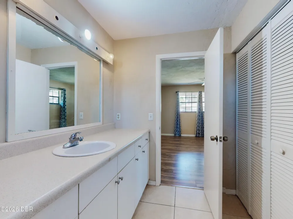 702 Ichabod Court Port Orange, FL 32127