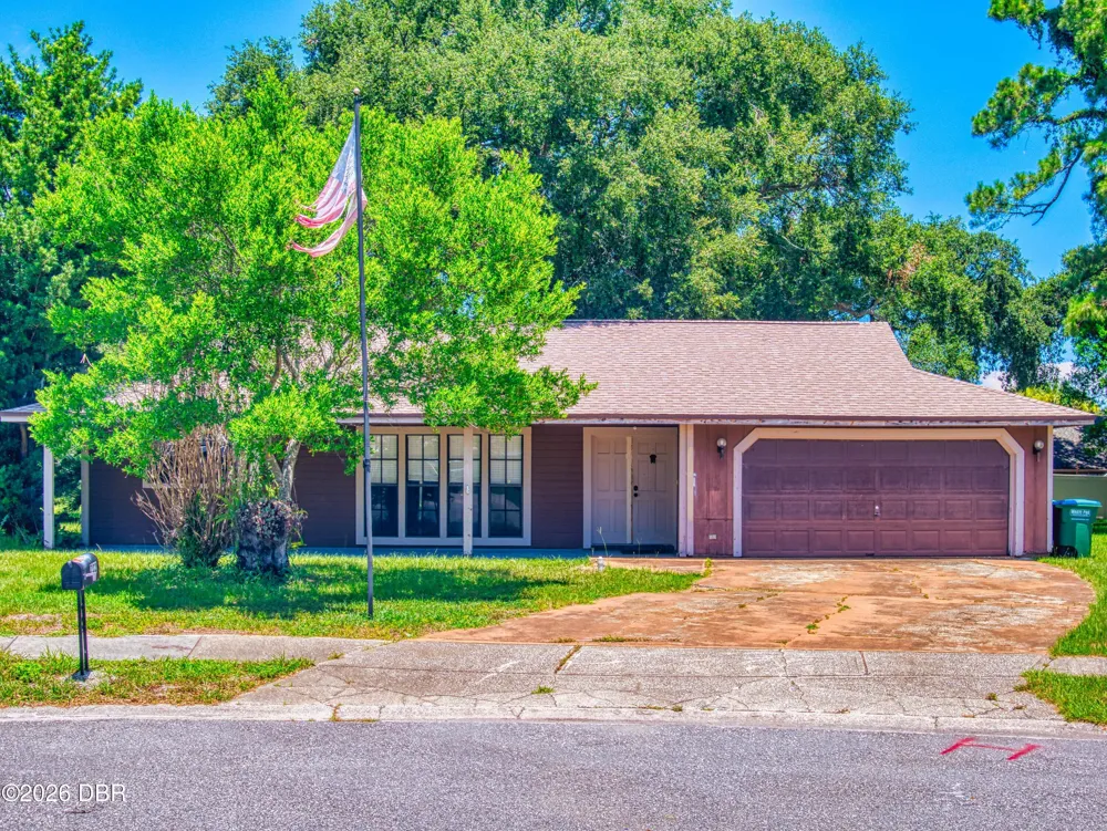 702 Ichabod Court Port Orange, FL 32127