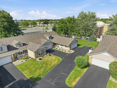 2267 Whispering Oaks Court