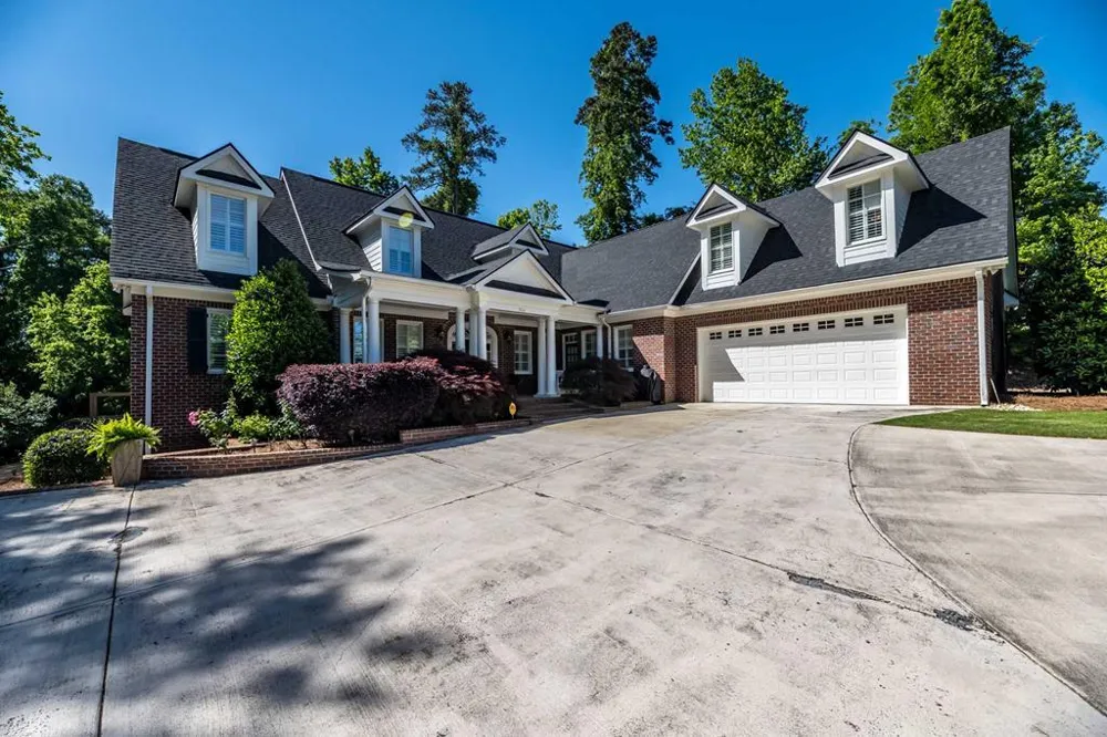 306 Cascade Road Columbus, GA 31904
