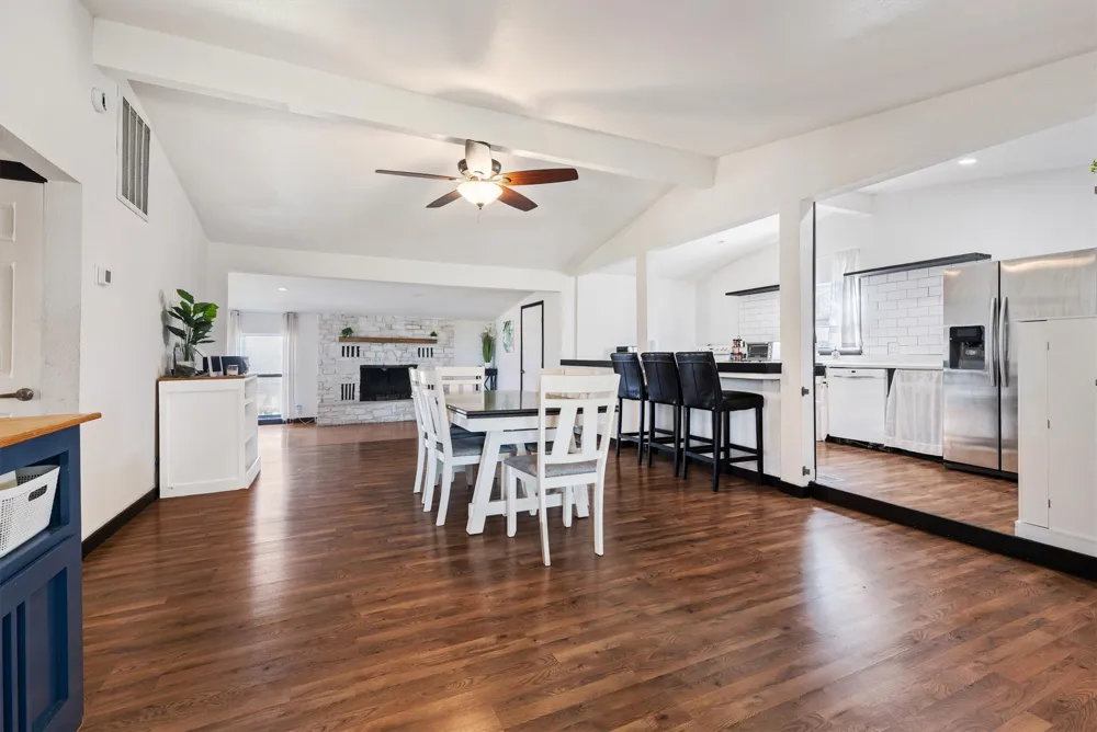 110 Lakewood Drive Burnet, TX 78611