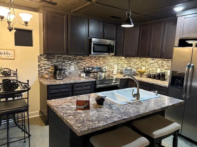 14 Titans Lane Pikeville, TN 37367