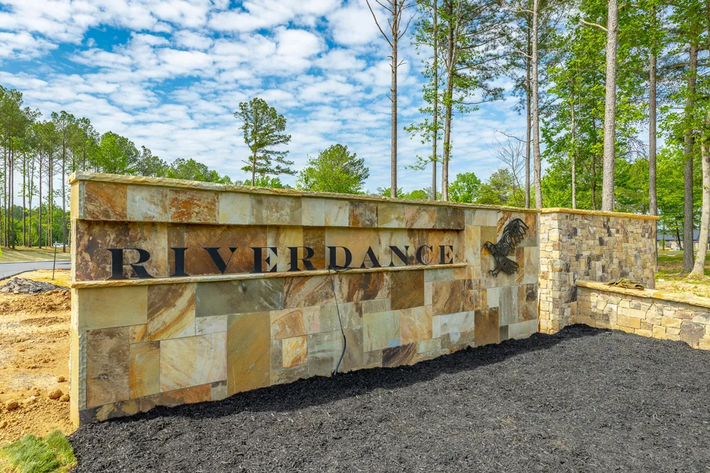 High Ground Road Guild, TN 37340
