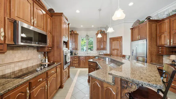 424 Hewgleys Road South Pittsburg, TN 37380