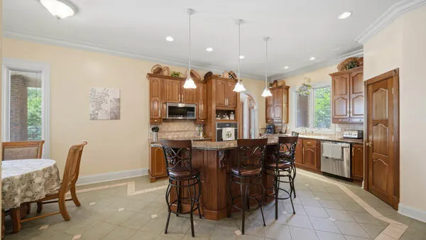 424 Hewgleys Road South Pittsburg, TN 37380