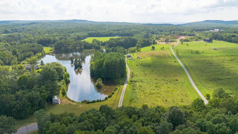 Palmer Lake Road Graysville, TN 37338