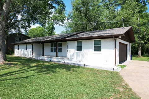 3609 Bowman Circle Circle NE