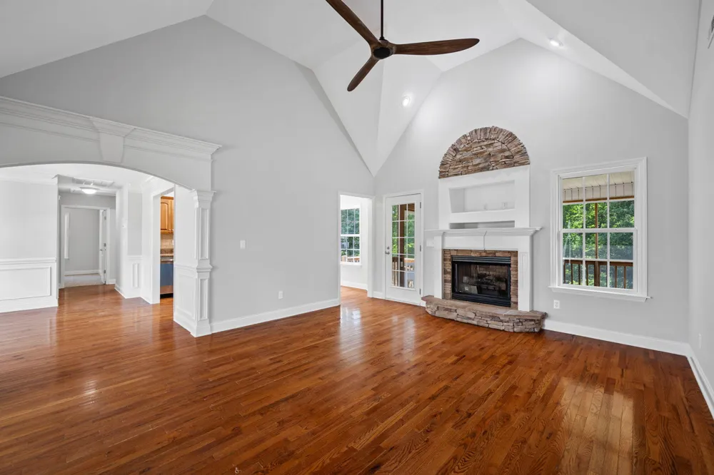 6720 Grazing Lane Birchwood, TN 37308