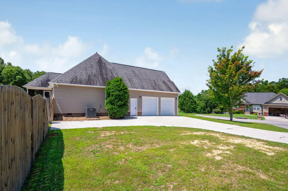 6720 Grazing Lane Birchwood, TN 37308