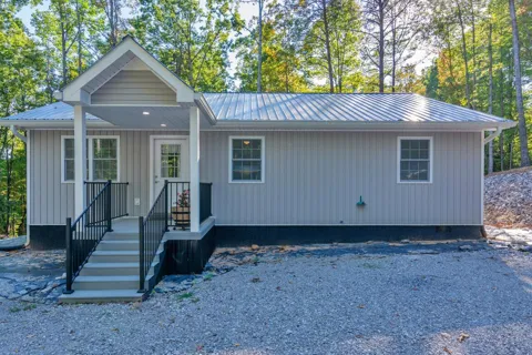 890 Lee Station Mtn Road