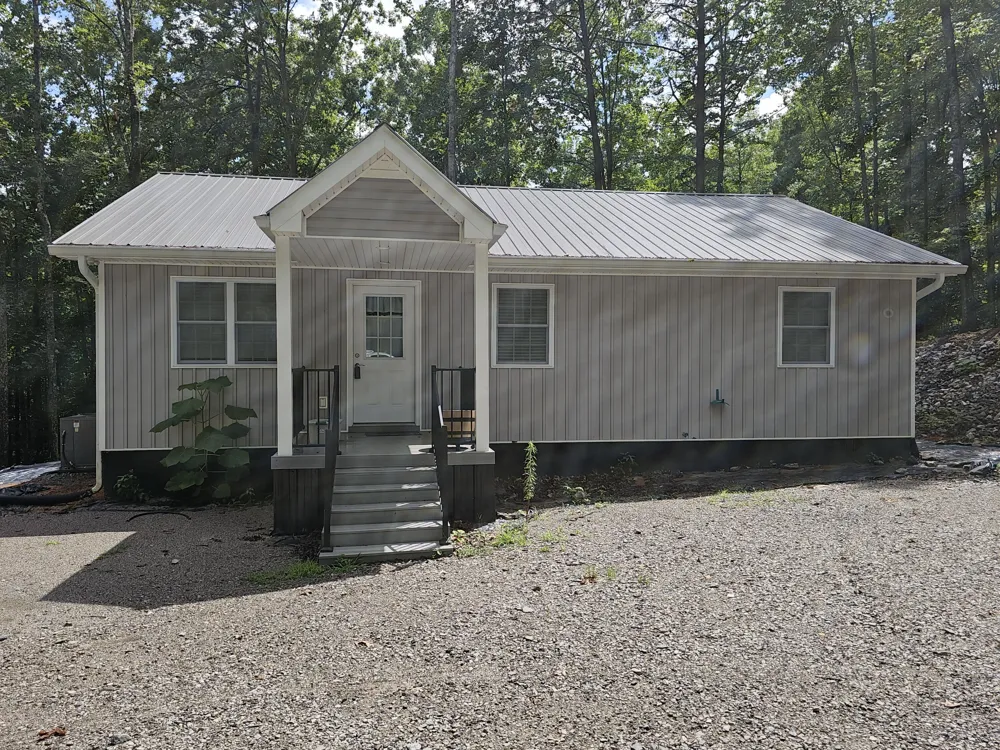 890 Lee Station Mtn Road Pikeville, TN 37367