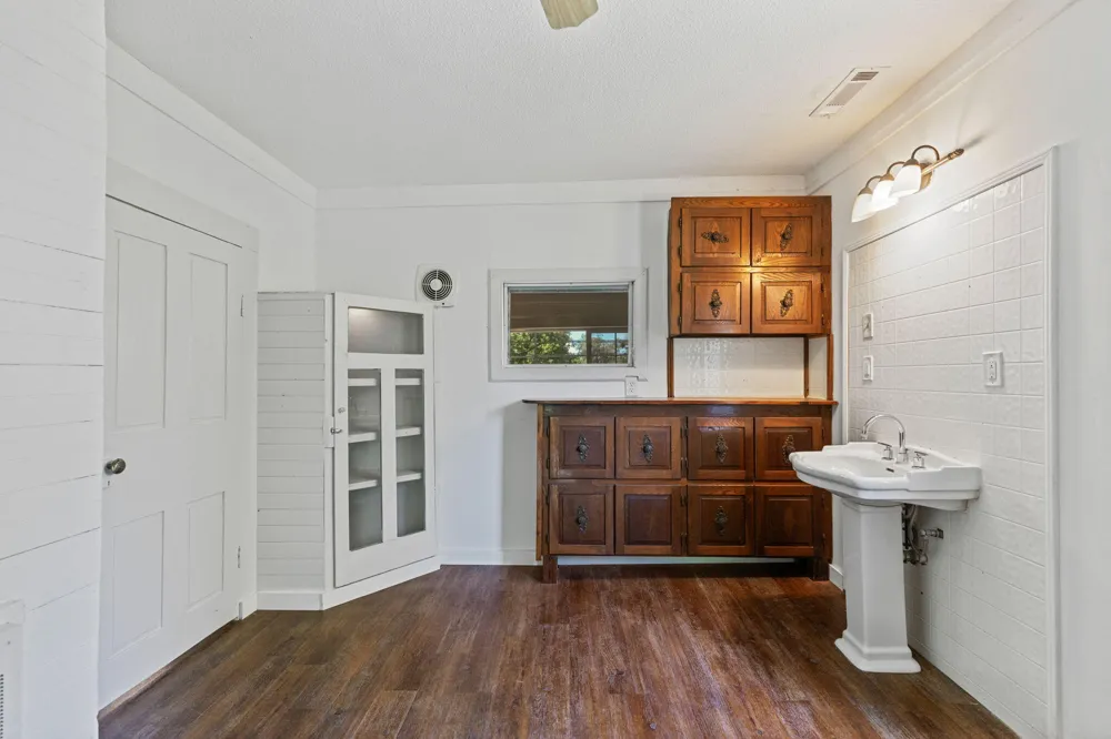 200 Memory Lane Benton, TN 37307
