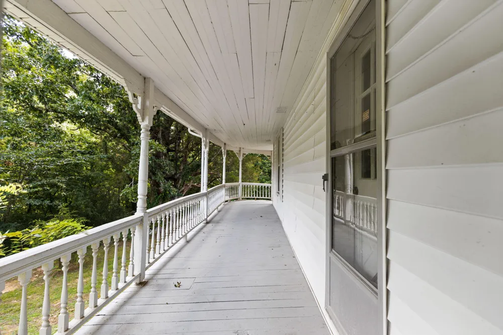 200 Memory Lane Benton, TN 37307