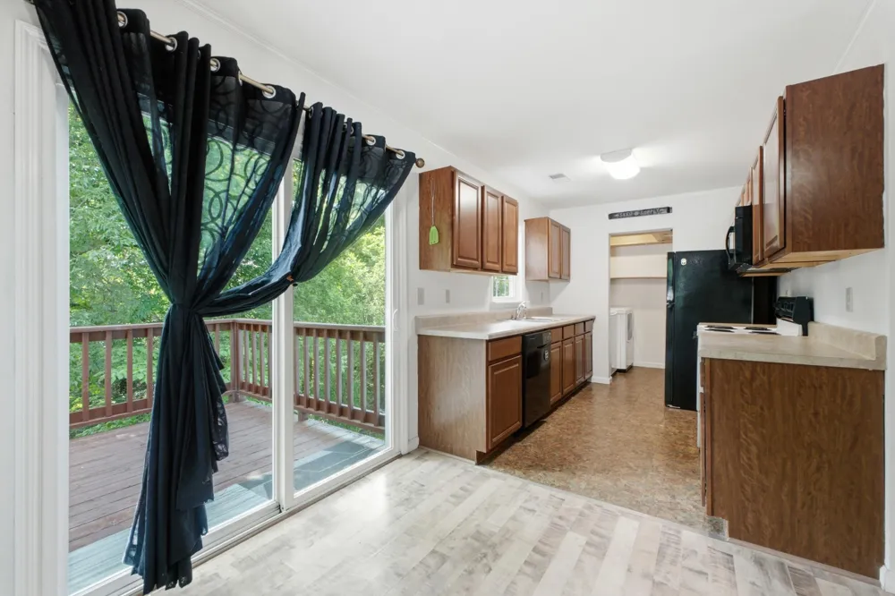 1573 Georgia 157 Lookout Mountain, GA 30750