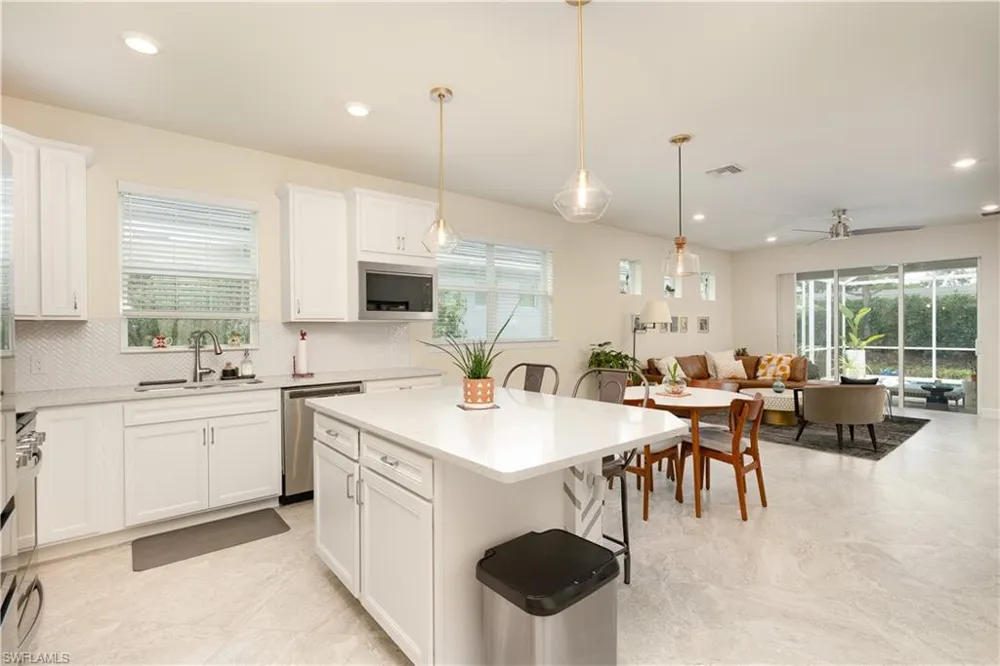 10779 Manatee Key Lane Estero, FL 33928